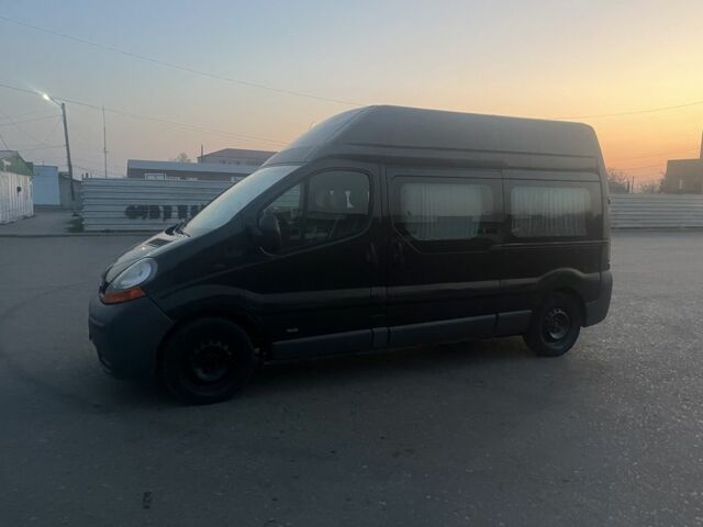 Рено Трафик 2006 в Павлограде на Automoto.ua Черный Рено Трафик, объемом двигателя 2.5 л и пробегом 290 тыс. км за 7999 $, фото 6 на Automoto.ua
