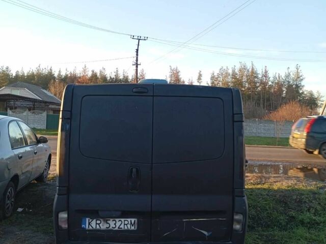 Черный Рено Трафик, объемом двигателя 2 л и пробегом 1 тыс. км за 1650 $, фото 3 на Automoto.ua