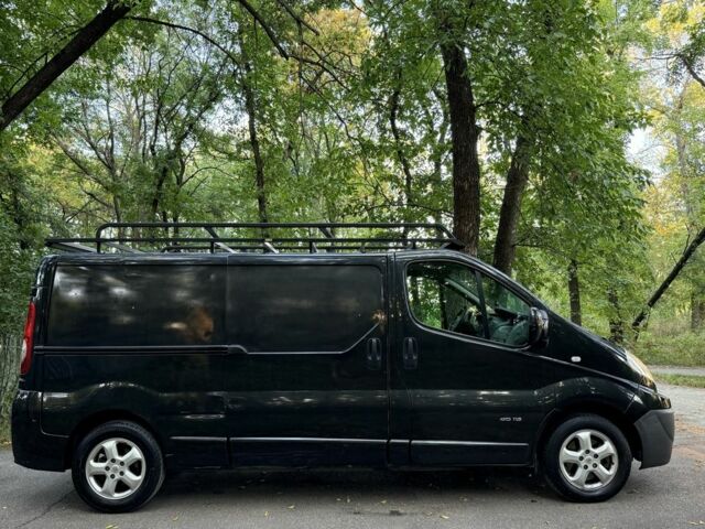 Черный Рено Трафик, объемом двигателя 2 л и пробегом 265 тыс. км за 5600 $, фото 6 на Automoto.ua