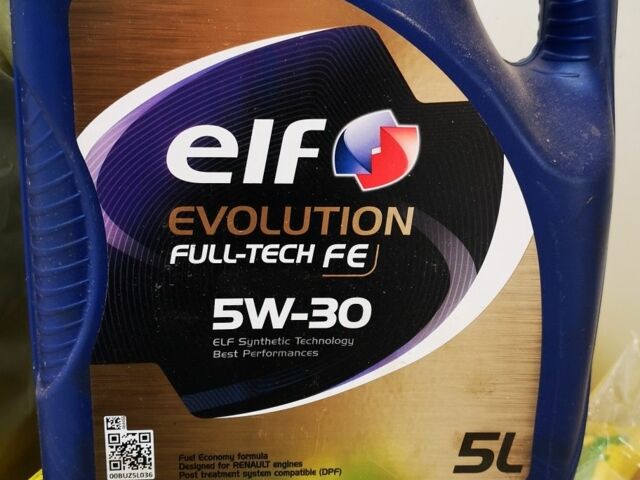 Чорний Рено Трафік, об'ємом двигуна 2 л та пробігом 370 тис. км за 10445 $, фото 11 на Automoto.ua