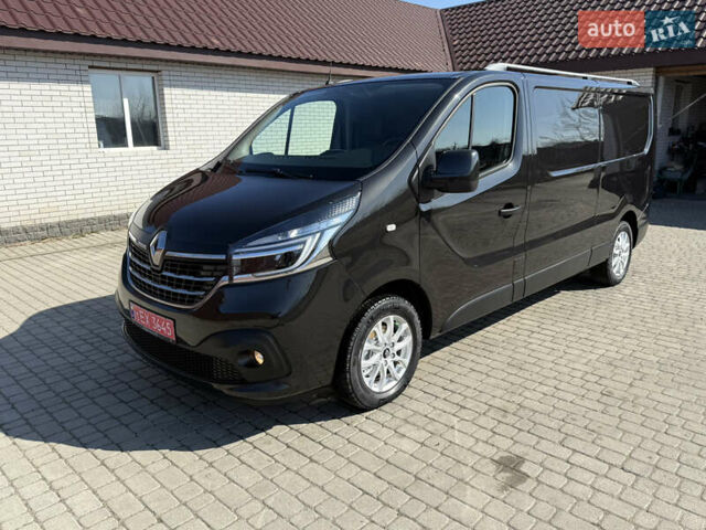 Черный Рено Трафик, объемом двигателя 2 л и пробегом 212 тыс. км за 20999 $, фото 115 на Automoto.ua