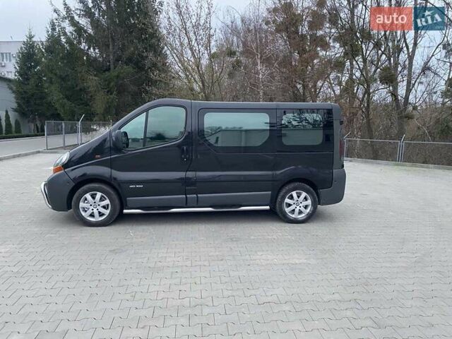 Черный Рено Трафик, объемом двигателя 1.9 л и пробегом 286 тыс. км за 7250 $, фото 12 на Automoto.ua