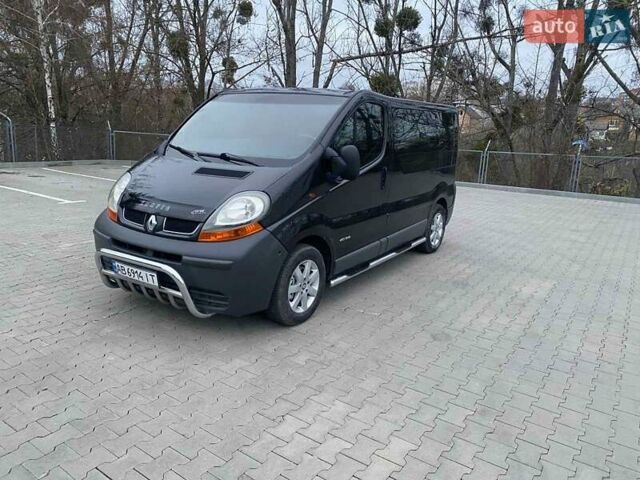 Черный Рено Трафик, объемом двигателя 1.9 л и пробегом 286 тыс. км за 7250 $, фото 1 на Automoto.ua