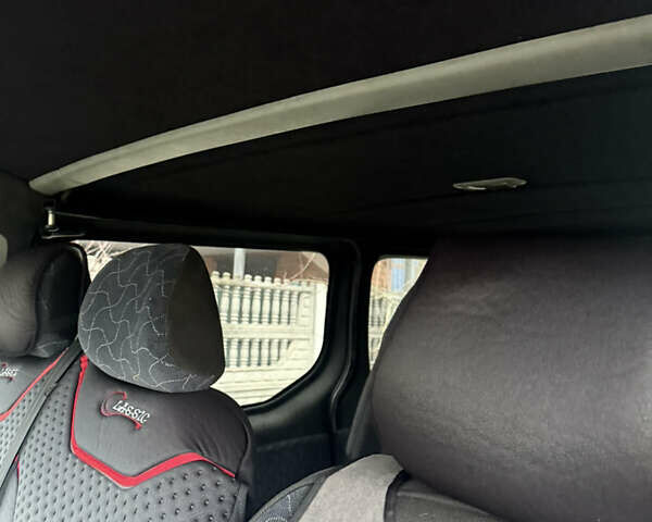 Чорний Рено Трафік, об'ємом двигуна 1.87 л та пробігом 280 тис. км за 6300 $, фото 8 на Automoto.ua