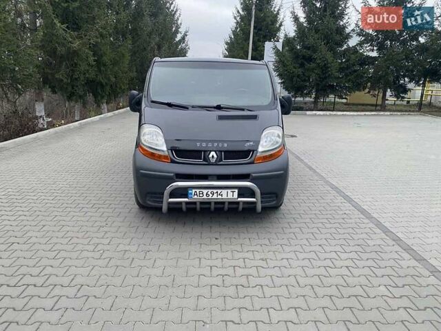 Черный Рено Трафик, объемом двигателя 1.9 л и пробегом 286 тыс. км за 7250 $, фото 34 на Automoto.ua
