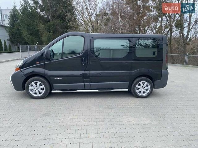 Черный Рено Трафик, объемом двигателя 1.9 л и пробегом 286 тыс. км за 7250 $, фото 20 на Automoto.ua