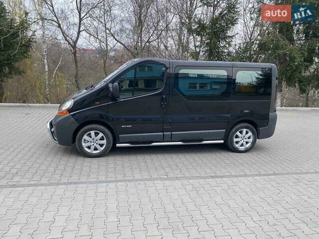 Черный Рено Трафик, объемом двигателя 1.9 л и пробегом 286 тыс. км за 7250 $, фото 39 на Automoto.ua