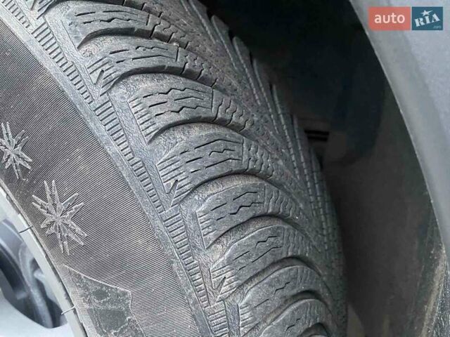 Черный Рено Трафик, объемом двигателя 1.9 л и пробегом 286 тыс. км за 7250 $, фото 81 на Automoto.ua