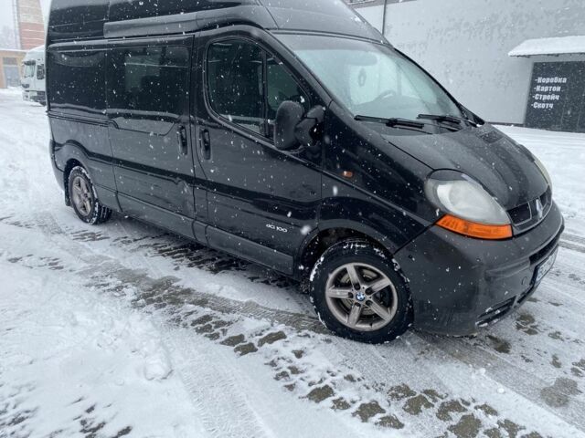 Черный Рено Трафик, объемом двигателя 1.9 л и пробегом 500 тыс. км за 5700 $, фото 5 на Automoto.ua