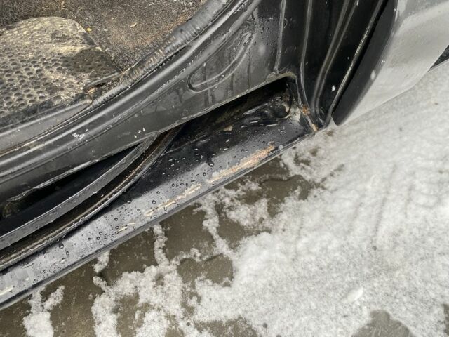 Черный Рено Трафик, объемом двигателя 1.9 л и пробегом 500 тыс. км за 5700 $, фото 14 на Automoto.ua