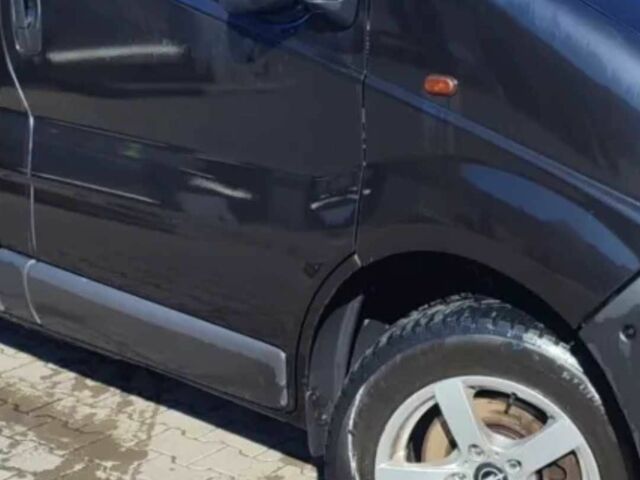 Черный Рено Трафик, объемом двигателя 1.9 л и пробегом 386 тыс. км за 6900 $, фото 6 на Automoto.ua