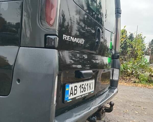 Черный Рено Трафик, объемом двигателя 1.9 л и пробегом 360 тыс. км за 8200 $, фото 5 на Automoto.ua