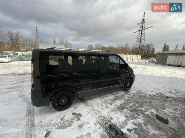 Чорний Рено Трафік, об'ємом двигуна 1.9 л та пробігом 280 тис. км за 6000 $, фото 8 на Automoto.ua
