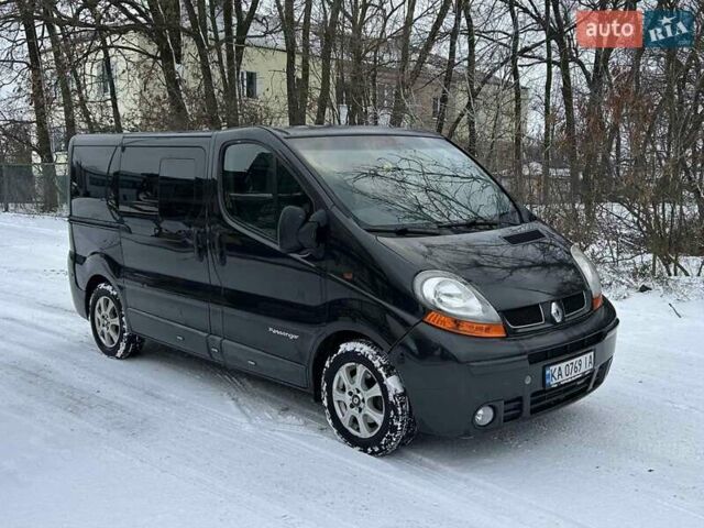 Чорний Рено Трафік, об'ємом двигуна 1.87 л та пробігом 345 тис. км за 8300 $, фото 9 на Automoto.ua