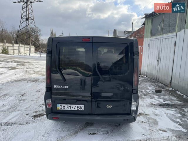 Чорний Рено Трафік, об'ємом двигуна 1.9 л та пробігом 280 тис. км за 6000 $, фото 6 на Automoto.ua
