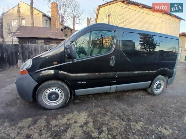Черный Рено Трафик, объемом двигателя 1.9 л и пробегом 348 тыс. км за 7800 $, фото 4 на Automoto.ua
