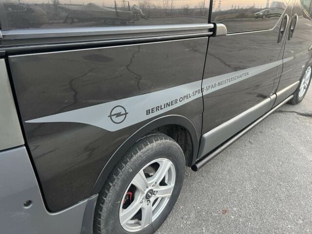 Черный Рено Трафик, объемом двигателя 1.9 л и пробегом 280 тыс. км за 7600 $, фото 16 на Automoto.ua