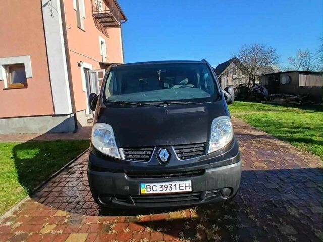 Черный Рено Трафик, объемом двигателя 2 л и пробегом 254 тыс. км за 7600 $, фото 3 на Automoto.ua