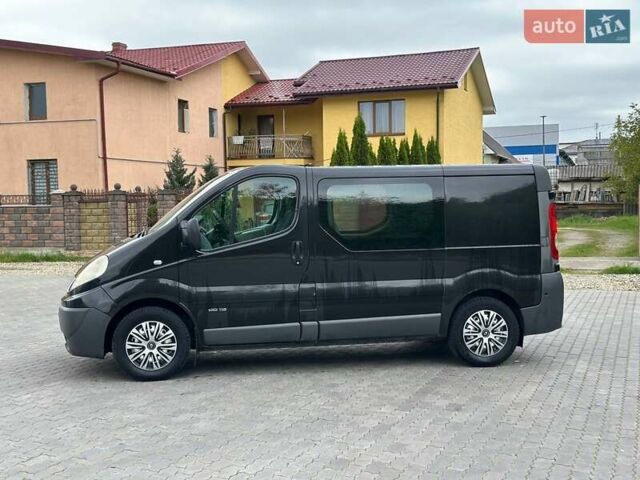 Черный Рено Трафик, объемом двигателя 2 л и пробегом 676 тыс. км за 9500 $, фото 3 на Automoto.ua