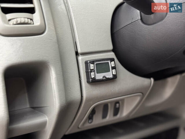 Чорний Рено Трафік, об'ємом двигуна 2 л та пробігом 256 тис. км за 14900 $, фото 20 на Automoto.ua