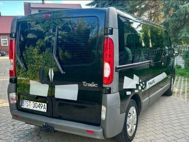 Черный Рено Трафик, объемом двигателя 2 л и пробегом 275 тыс. км за 3500 $, фото 4 на Automoto.ua