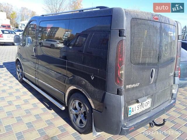 Чорний Рено Трафік, об'ємом двигуна 2 л та пробігом 380 тис. км за 6800 $, фото 3 на Automoto.ua