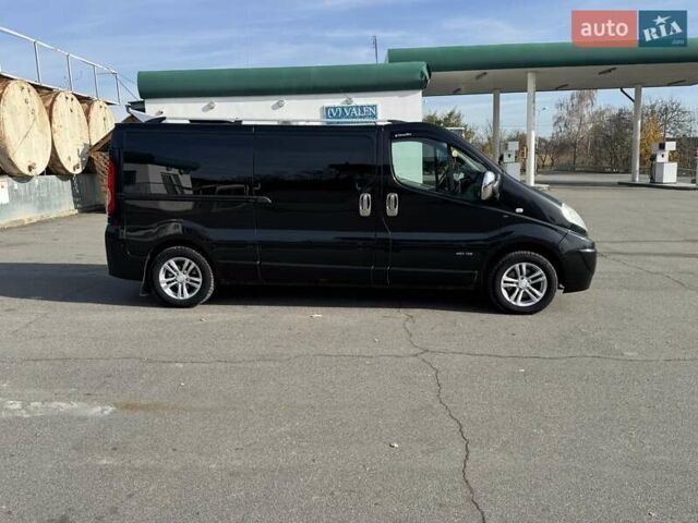 Чорний Рено Трафік, об'ємом двигуна 2 л та пробігом 202 тис. км за 9700 $, фото 3 на Automoto.ua
