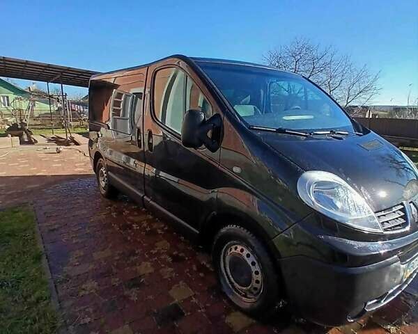 Черный Рено Трафик, объемом двигателя 2 л и пробегом 254 тыс. км за 7600 $, фото 7 на Automoto.ua