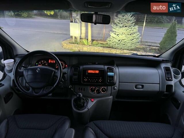 Рено Трафик 2008 в Могилев-Подольском на Automoto.ua Черный Рено Трафик, объемом двигателя 2.46 л и пробегом 236 тыс. км за 9900 $, фото 24 на Automoto.ua