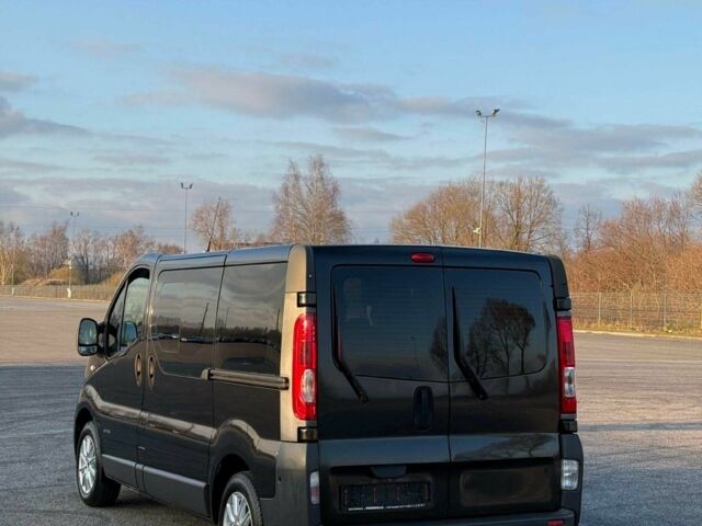 Рено Трафик 2008 в Кропивницком (Кировограде) на Automoto.ua Черный Рено Трафик, объемом двигателя 2 л и пробегом 287 тыс. км за 6800 $, фото 6 на Automoto.ua