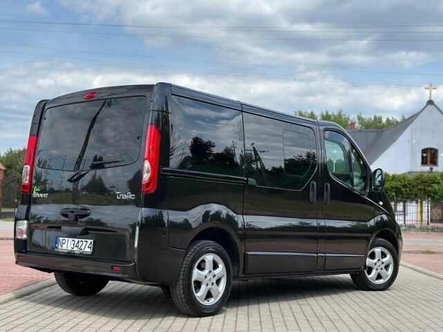 Черный Рено Трафик, объемом двигателя 2 л и пробегом 185 тыс. км за 6800 $, фото 9 на Automoto.ua