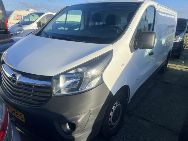 Рено Трафик 2008 в Львове на Automoto.ua Черный Рено Трафик, объемом двигателя 2 л и пробегом 275 тыс. км за 4196 $, фото 10 на Automoto.ua