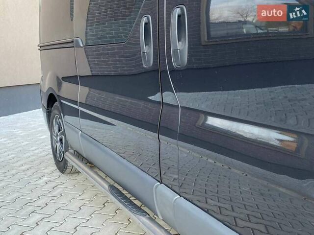 Черный Рено Трафик, объемом двигателя 2 л и пробегом 295 тыс. км за 10499 $, фото 17 на Automoto.ua