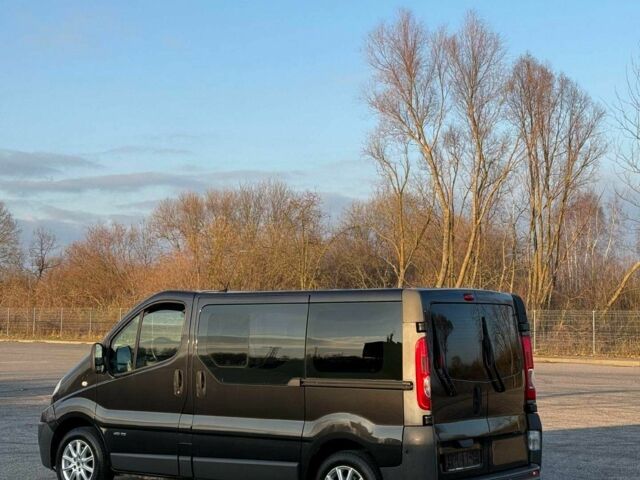 Рено Трафик 2008 в Кропивницком (Кировограде) на Automoto.ua Черный Рено Трафик, объемом двигателя 2 л и пробегом 287 тыс. км за 6800 $, фото 3 на Automoto.ua