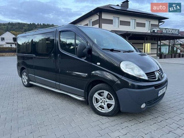 Рено Трафик 2008 в Могилев-Подольском на Automoto.ua Черный Рено Трафик, объемом двигателя 2.46 л и пробегом 236 тыс. км за 9900 $, фото 3 на Automoto.ua
