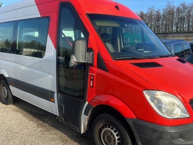 Рено Трафик 2008 в Львове на Automoto.ua Черный Рено Трафик, объемом двигателя 2 л и пробегом 275 тыс. км за 4196 $, фото 8 на Automoto.ua