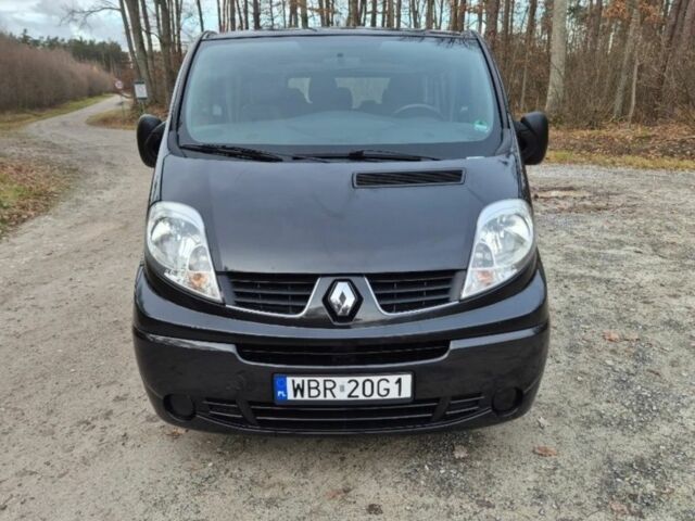 Черный Рено Трафик, объемом двигателя 1.9 л и пробегом 232 тыс. км за 2700 $, фото 6 на Automoto.ua