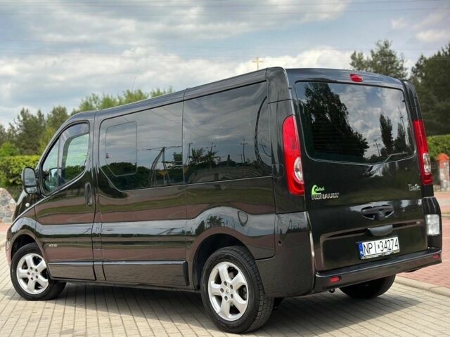Черный Рено Трафик, объемом двигателя 2 л и пробегом 185 тыс. км за 6800 $, фото 4 на Automoto.ua