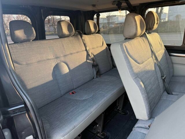 Рено Трафик 2008 в Кропивницком (Кировограде) на Automoto.ua Черный Рено Трафик, объемом двигателя 2 л и пробегом 287 тыс. км за 6800 $, фото 14 на Automoto.ua