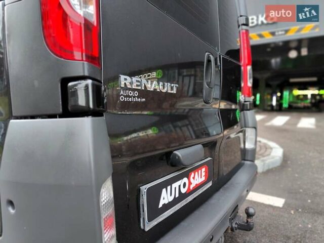 Чорний Рено Трафік, об'ємом двигуна 2 л та пробігом 347 тис. км за 8990 $, фото 11 на Automoto.ua