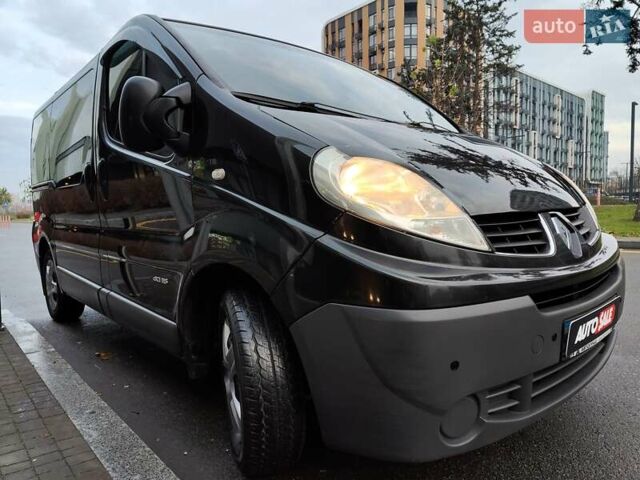 Чорний Рено Трафік, об'ємом двигуна 2 л та пробігом 347 тис. км за 8990 $, фото 30 на Automoto.ua
