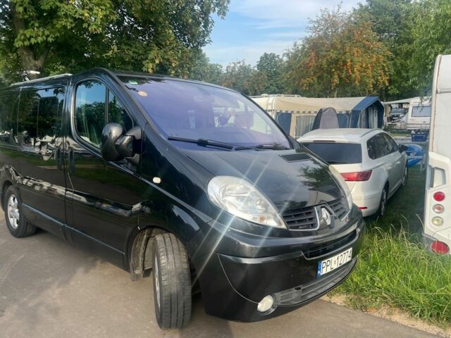 Черный Рено Трафик, объемом двигателя 2 л и пробегом 229 тыс. км за 7700 $, фото 8 на Automoto.ua