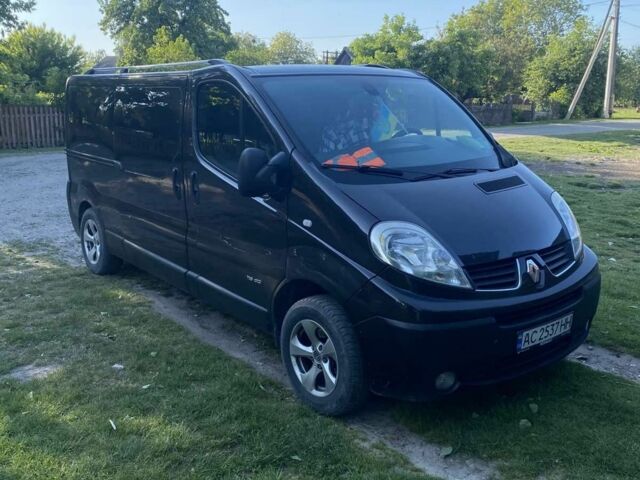 Чорний Рено Трафік, об'ємом двигуна 2 л та пробігом 360 тис. км за 9700 $, фото 3 на Automoto.ua