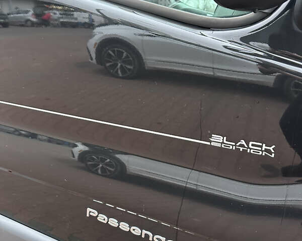 Чорний Рено Трафік, об'ємом двигуна 2.46 л та пробігом 207 тис. км за 12600 $, фото 3 на Automoto.ua