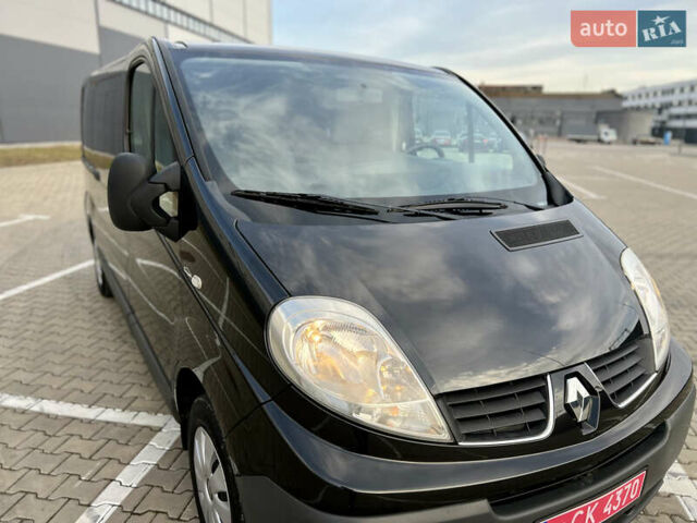 Черный Рено Трафик, объемом двигателя 2 л и пробегом 159 тыс. км за 15100 $, фото 37 на Automoto.ua