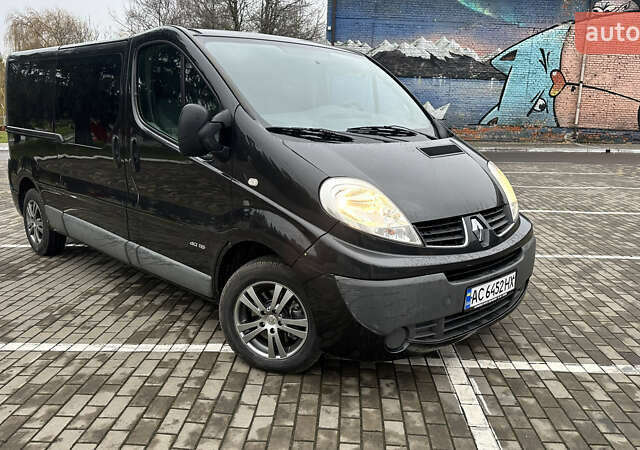Черный Рено Трафик, объемом двигателя 2 л и пробегом 276 тыс. км за 12800 $, фото 7 на Automoto.ua