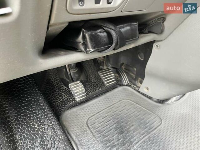 Чорний Рено Трафік, об'ємом двигуна 2 л та пробігом 440 тис. км за 12800 $, фото 7 на Automoto.ua