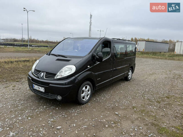 Черный Рено Трафик, объемом двигателя 2 л и пробегом 230 тыс. км за 13800 $, фото 1 на Automoto.ua