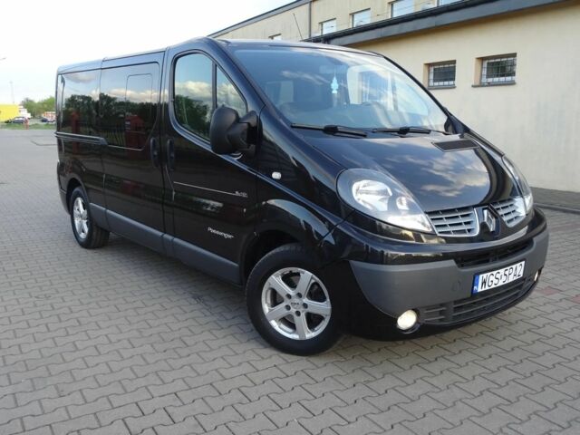 Рено Трафик 2011 в Николаеве на Automoto.ua Черный Рено Трафик, объемом двигателя 2 л и пробегом 256 тыс. км за 8200 $, фото 5 на Automoto.ua