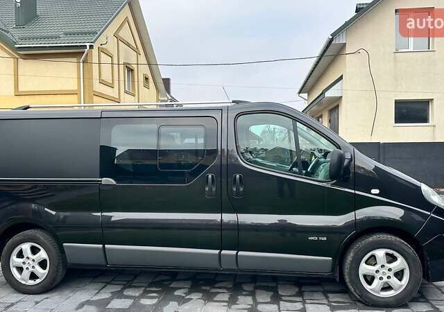 Черный Рено Трафик, объемом двигателя 2 л и пробегом 237 тыс. км за 13600 $, фото 6 на Automoto.ua